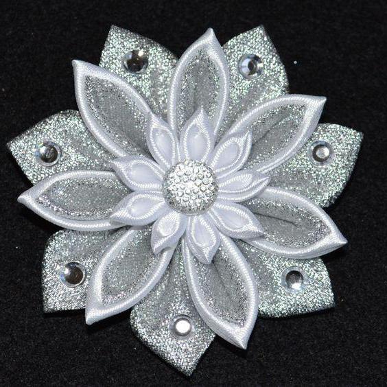 канзаши белые банты на 1 сентября